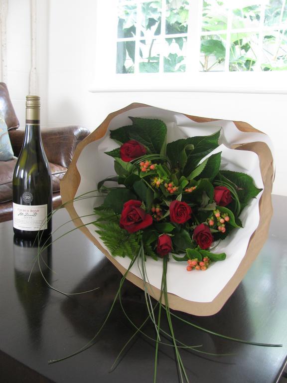 Historic Colenso Cottage Napier Room photo